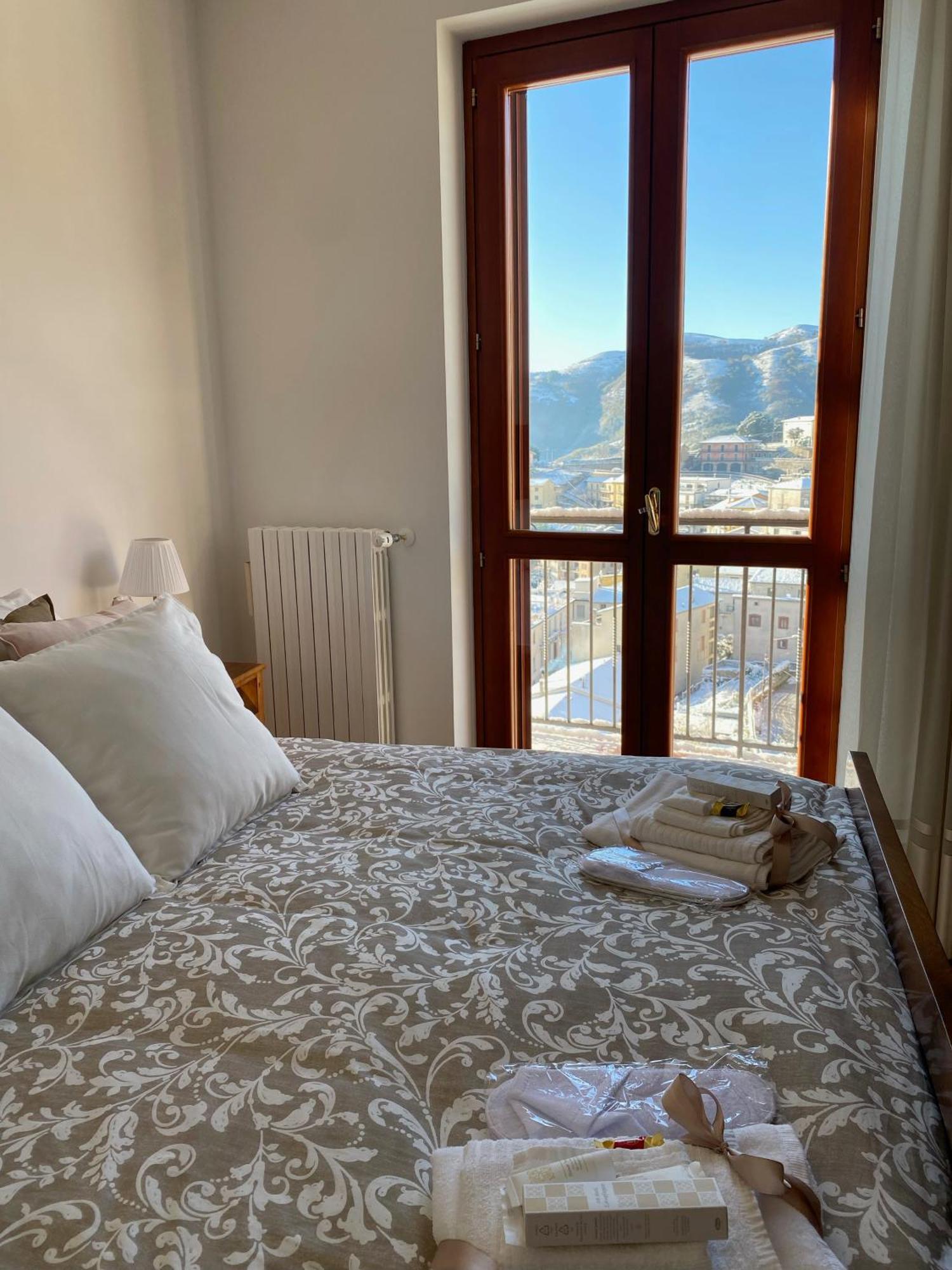 Nonna Felicia B&B Muro Lucano Exteriör bild