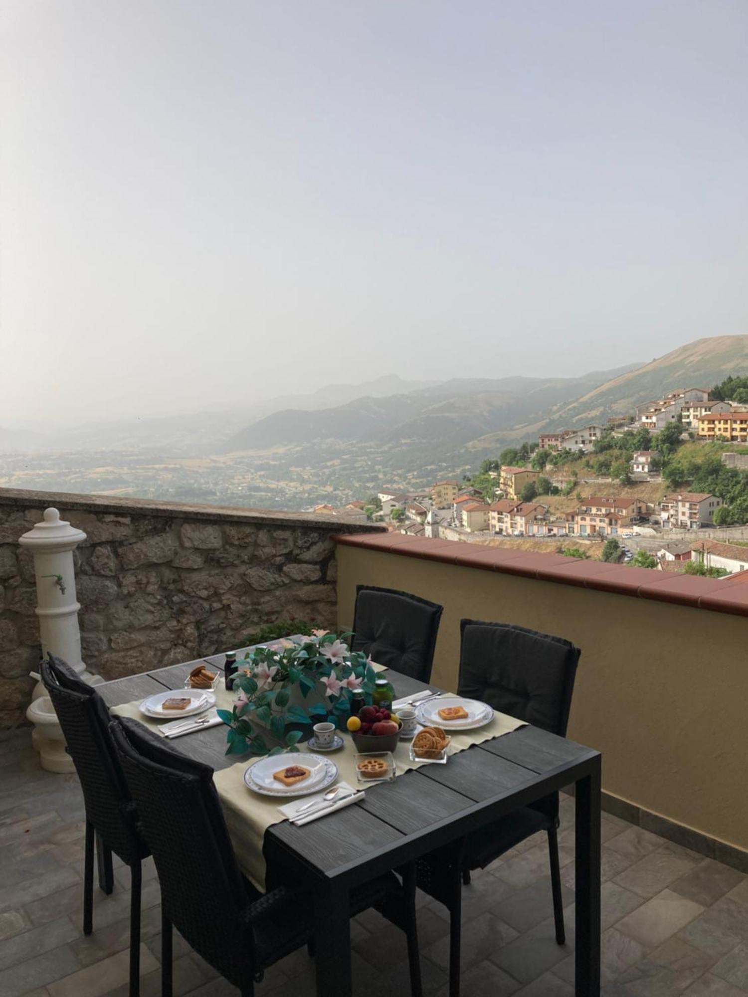Nonna Felicia B&B Muro Lucano Exteriör bild